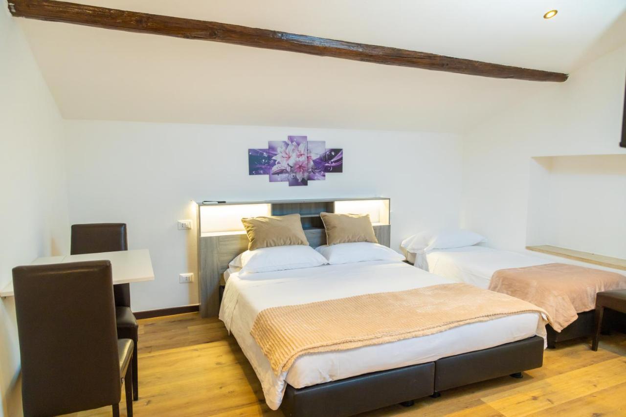 Alexandra'S House Apartment เวโรนา ภายนอก รูปภาพ