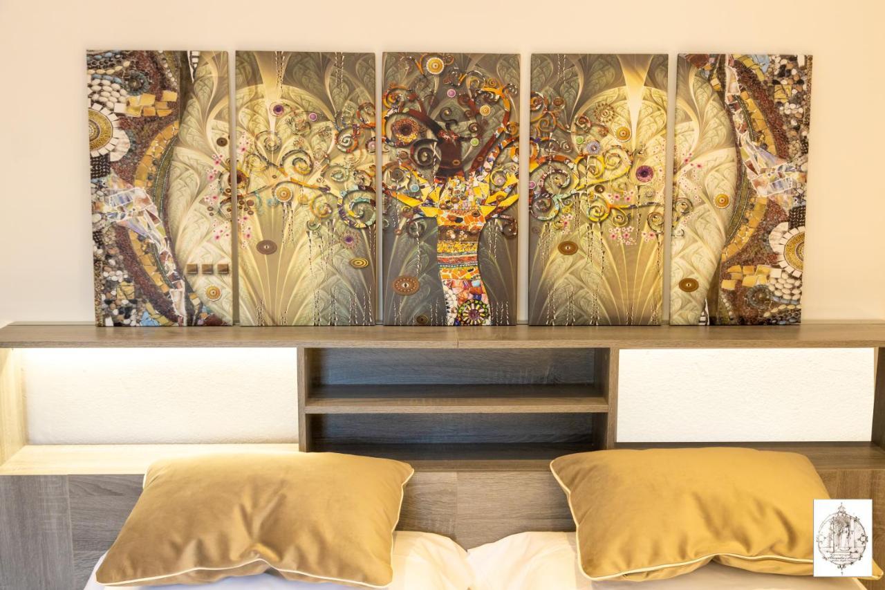 Alexandra'S House Apartment เวโรนา ภายนอก รูปภาพ