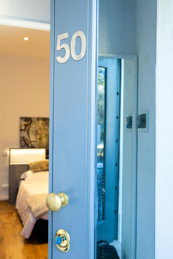 Alexandra'S House Apartment เวโรนา ภายนอก รูปภาพ